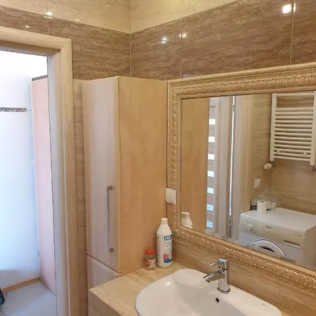 Apartament Διαμέρισμα *